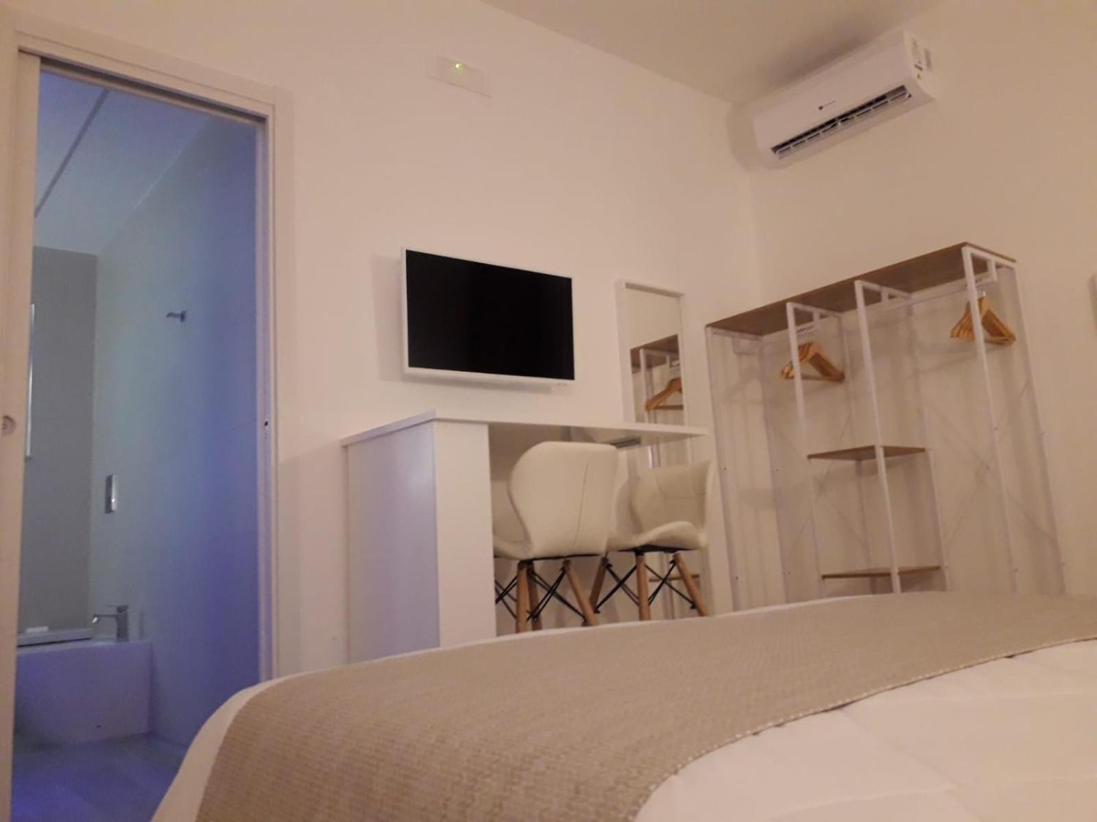 Aquamari B&B В'єсте Екстер'єр фото